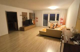 Wohnung mieten in 97228 Rottendorf, Großzügige 4-Zimmer-Wohnung mit schönem Ausblick Balkon in Rottendorf, teilmöbliert Garage Dachboden