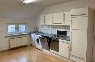 Wohnung mieten in 67061 Süd, 2-Zimmer-Dachgeschosswohnung von privatem Vermieter in LU-Süd