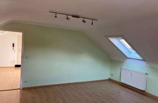 Wohnung mieten in 72622 Nürtingen, Studentenwohnung 1,5-Zimmer / Dachgeschoss in Nürtingen-Oberensingen