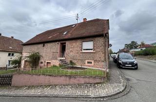 Haus kaufen in Bahnhofstraße, 66851 Steinalben, Renovierungsbedürftiges Haus mit 4 Zimmern und Garage in Steinalben