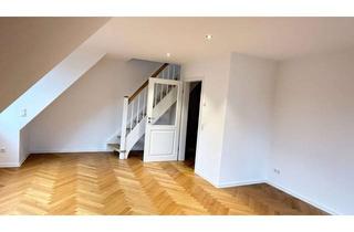 Wohnung kaufen in 22529 Lokstedt, Im beliebten Zylinderviertel Dachgeschosswohnung mit Loggia – Neubau Standart