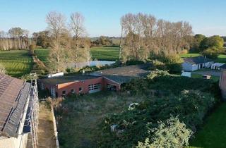 Gewerbeimmobilie kaufen in 23758 Gremersdorf, Sanierungsbedürftige Halle/Werkstatt