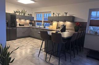 Immobilie mieten in Poeler Straße 20, 18109 Lichtenhagen, 137 m² Maisonette | 4 Zi | 2 Bäder | Balkon | Stellplatz | Strand