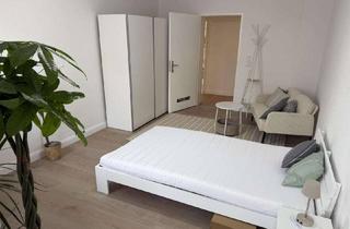 Immobilie mieten in 90766 Fürth, Neu möbliertes WG-Zimmer in frisch sanierter 5er WG