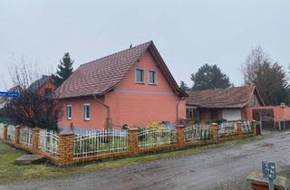 Einfamilienhaus kaufen in 16259 Bad Freienwalde, Bad Freienwalde (Oder) - EFH mit Einliegerwohnung & 1.128 m² Grundstück - 1h von Berlin