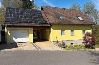 Haus kaufen in 92676 Eschenbach, Eschenbach in der Oberpfalz - Familienhaus mit PV, Sauna & Garten in ruhiger Lage