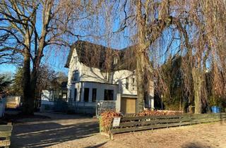 Villa kaufen in 24539 Neumünster, Neumünster - Repräsentative Fabrikantenvilla im Landhausstil in Neumünster