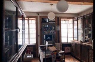 Haus kaufen in 06780 Zörbig, Zörbig - 180 m² LadenBüro oder Wohnhaus