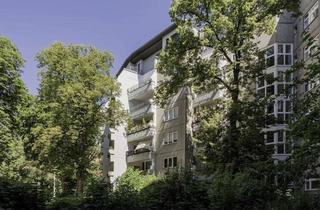 Wohnung kaufen in Drakestraße 76a, 12205 Lichterfelde, Helle 2-Zimmer-Wohnung mit Balkon im 5. OG in Lichterfelde-West provisionsfrei