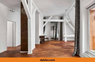 Wohnung kaufen in Heidelberger Platz, 14197 Wilmersdorf, Sonnige Dachgeschosswohnung mit Terrasse am Heidelberger Platz