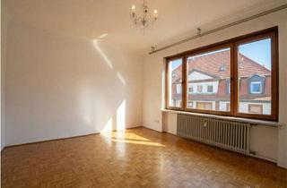 Wohnung kaufen in 66119 Saarbrücken, Stilvolle Eigentumswohnung mit Gartenanteil in begehrter Lage von St. Arnual!