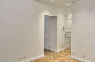 Wohnung kaufen in 10781 Schöneberg, Frisch sanierter Altbau im Herzen Schönebergs mit exklusivem Garten