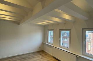 Wohnung mieten in Bismarckstraße 16, 63065 Offenbach, Kernsanierte 3-Zimmer-Altbauwohnung mit hohen Decken & Empore