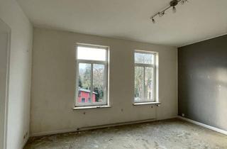 Wohnung mieten in Bismarckstr., 24837 Schleswig, Preiswerte, gepflegte 4-Zimmer-Wohnung mit Balkon und Einbauküche