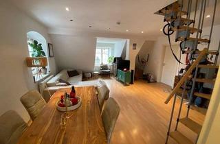 Wohnung mieten in 85354 Freising, OK! Attraktive Dachgeschoßwohnung über 2 Etagen in zentraler Stadtlage sucht neuen Mieter!