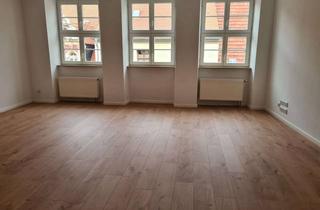 Wohnung mieten in Salzstraße 33, 06618 Naumburg, Geräumige 5-Zimmerwohnung im Zentrum von Naumburg zu vermieten