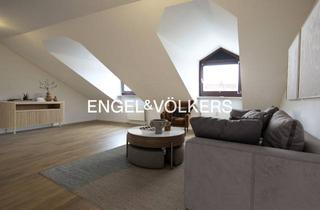 Wohnung mieten in 93053 Kasernenviertel, 2-Zimmer-Dachgeschosswohnung WG geeignet