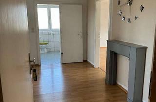 Wohnung mieten in Bürgermeister-Sander-Straße 11a, 31167 Bockenem, Modernisierte 3-Raum-Wohnung in Bockenem mit Garage und Garten