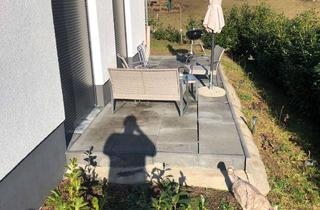 Wohnung mieten in Am Ameisenacker, 63846 Laufach, Luxuriöse 3-Zimmer Erdgeschosswohnung in Laufach mit Garten