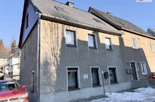 Einfamilienhaus kaufen in 09488 Thermalbad Wiesenbad, Doppelhaushälfte in Wiesa bei Annaberg-Buchholz: Einfamilienhaus mit Garage in ruhiger Lage