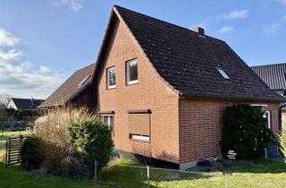 Haus kaufen in 23881 Koberg, Zweifamilienhaus in dörflicher Lage
