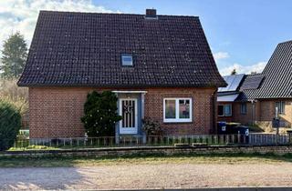Haus kaufen in 23881 Koberg, Zweifamilienhaus in dörflicher Lage
