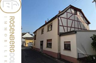 Haus kaufen in 56332 Lehmen, Lehmen - Wohnhaus m. Nebengebäuden zw. Cochem u. Koblenz