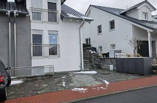 Haus mieten in 55268 Nieder-Olm, Wohnen mit Wohlfühlcharakter – Großzügige Doppelhaushälfte mit 193 m² & traumhaftem Garten