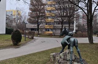 Wohnung kaufen in Wittelsbacherstraße 20, 82110 Germering, 4-Zimmer-Erdgeschosswohnung mit 3 Balkonen