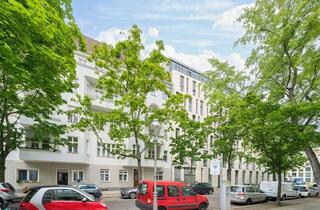 Wohnung kaufen in Gieselerstraße 20, 10713 Wilmersdorf, Charmante Altbauwohnung im 3. Obergeschoss mit Balkon (vermietet)