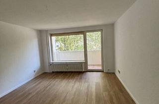 Wohnung mieten in Grünberger Straße 29a, 69502 Hemsbach, Renovierte 3-ZKB mit Blick ins Grüne!