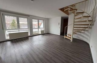Wohnung mieten in Heidenheimer Straße 11-15, 73447 Oberkochen, Helle Maisonette-Wohnung mit Dachterrasse im Zentrum von Oberkochen