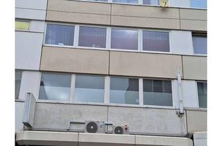 Wohnung mieten in Rheinstraße 111, 47798 Stadtmitte, Helle 1-Zimmer Wohnung im 3. OG in Krefeld-Stadtmitte