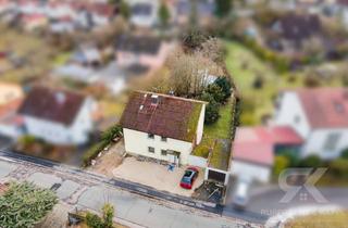 Haus kaufen in 92507 Nabburg, Umfassend saniertes EFH mit weitläufigem Grundstück und Weitblick! Sorgenfreies wohnen in Nabburg