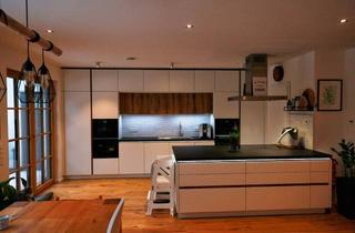 Immobilie mieten in 82237 Wörthsee, Exklusive möblierte Doppelhaushälfte am Wörthsee | KfW40+, PV, Erdwärme, Garten, HomeOffice