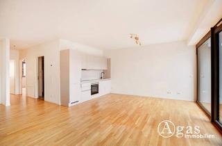 Wohnung mieten in Zimmerstraße 94, 10117 Berlin, Wunderschöne 3 Zimmer-Wohnung mit ca. 89m², EBK und Gartenblick mit Südbalkon in Berlin-Mitte