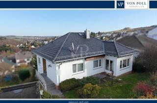 Einfamilienhaus kaufen in 65232 Taunusstein, Traumhafter Taunusblick: Freistehendes Haus mit Einliegerwohnung auf großem Grundstück