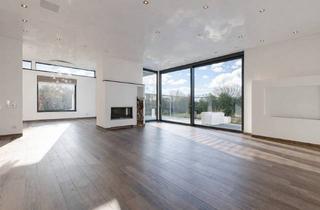 Villa kaufen in 60438 Frankfurt, Luxuriös ausgestattete Villa in gesuchter Lage