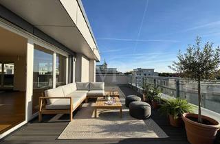 Wohnung kaufen in 12555 Berlin, Wohnen in Köpenicks Toplage - Hochwertige Dachgeschosswohnung mit großer gemütlicher Dachterrasse