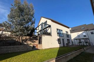 Einfamilienhaus kaufen in 72666 Neckartailfingen, Attraktives Einfamilienhaus mit schönem Garten in zentraler Lage von Neckartailfingen