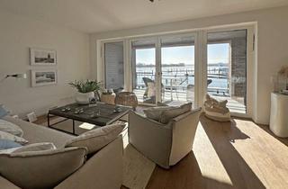 Wohnung kaufen in 23570 Lübeck, Großzügige Maisonette-Neubauwohnung in erster Reihe mit Traveblick
