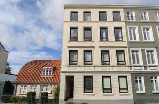 Mehrfamilienhaus kaufen in 24937 Flensburg, Charmantes Mehrfamilienhaus mit 3 Wohneinheiten in Citylage von Flensburg