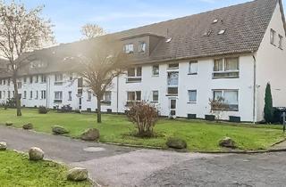 Wohnung kaufen in 22453 Hamburg, Solide Kapitalanlage: Vermietete 2,5-Zimmer-Dachgeschosswohnung in Hamburg-Niendorf