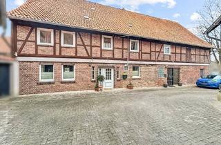 Bauernhaus kaufen in 37589 Kalefeld, Charmantes Zweifamilienhaus mit Scheune und großem Garten in Kalefeld