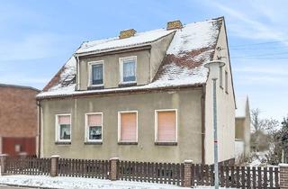 Einfamilienhaus kaufen in 06780 Zörbig, Charmantes Einfamilienhaus mit ausgebautem Dachgeschoss auf großzügigem Grundstück in Zörbig