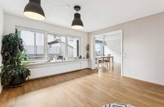 Haus kaufen in 34305 Niedenstein, Großzügiges Zweifamilienhaus in Niedenstein