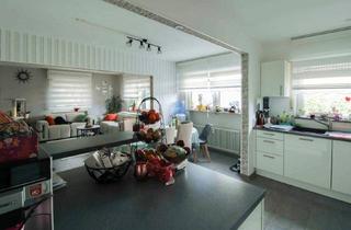 Wohnung kaufen in 73773 Aichwald, Aichwald - Bequemer und grobzügig wohnen: Erdgeschosswohnung in zentraler Lage