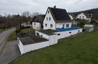Einfamilienhaus kaufen in Karl-Keßler-Str. 160, 73433 Aalen, Aalen-Attenhofen - Helles 4,5 Zi. Einfamilienhaus mit großem Garten plus 130 m² vermietete Gewerbefläche