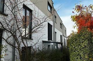 Reihenhaus kaufen in 65232 Taunusstein, Taunusstein - Reihenhaus in Taunusstein (von Privat)