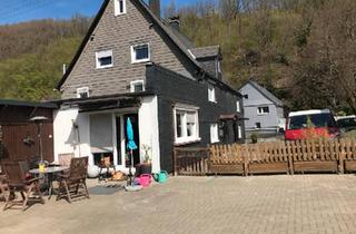 Haus kaufen in 57562 Herdorf, Herdorf - Gemütliches kernsaniertes Fachwerkhaus mit Garten und Pool